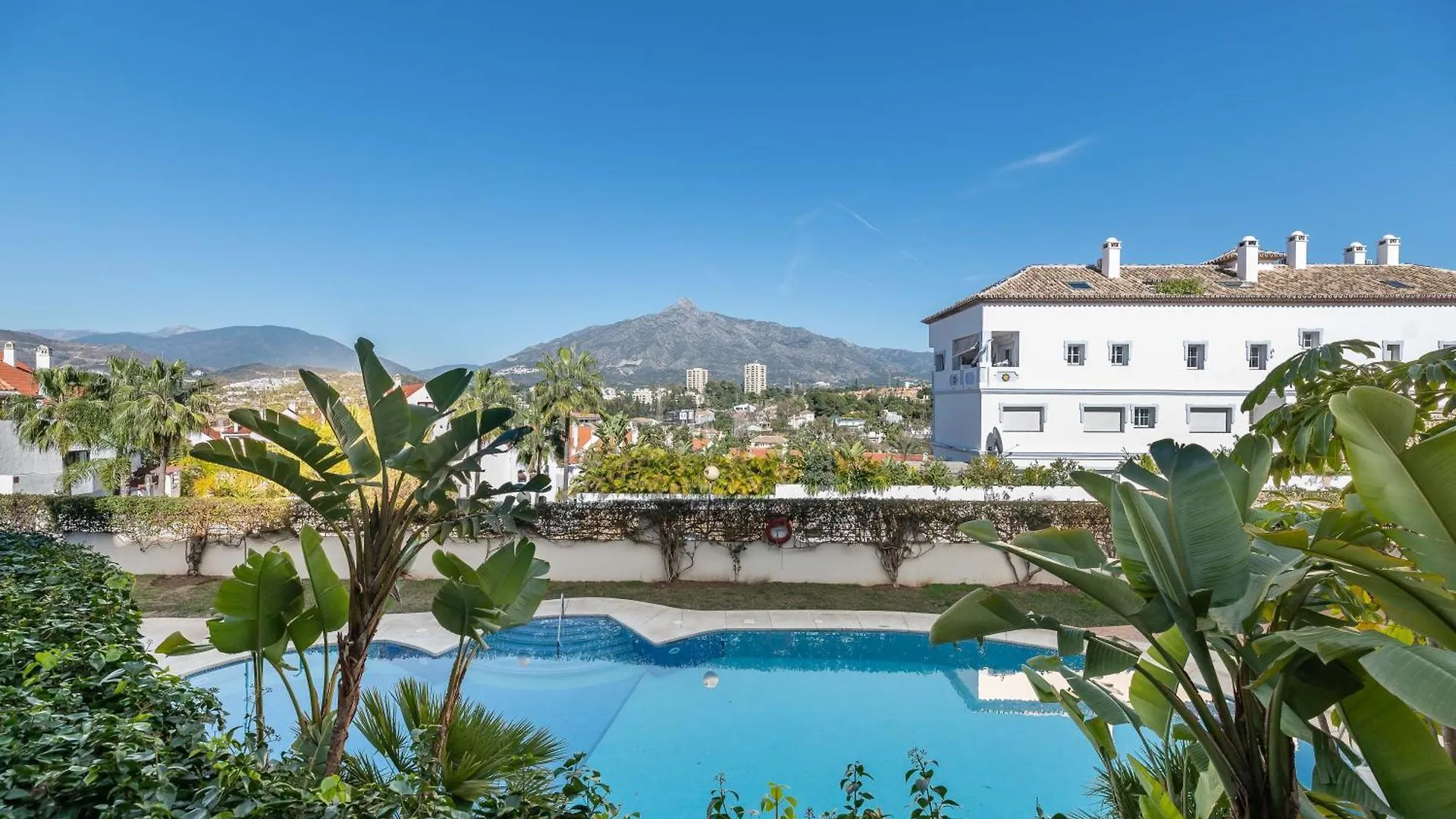 Cozy 2 Bdrm Apt W Sea Views Next To Puerto Banus Marbella 0*,  İspanya
