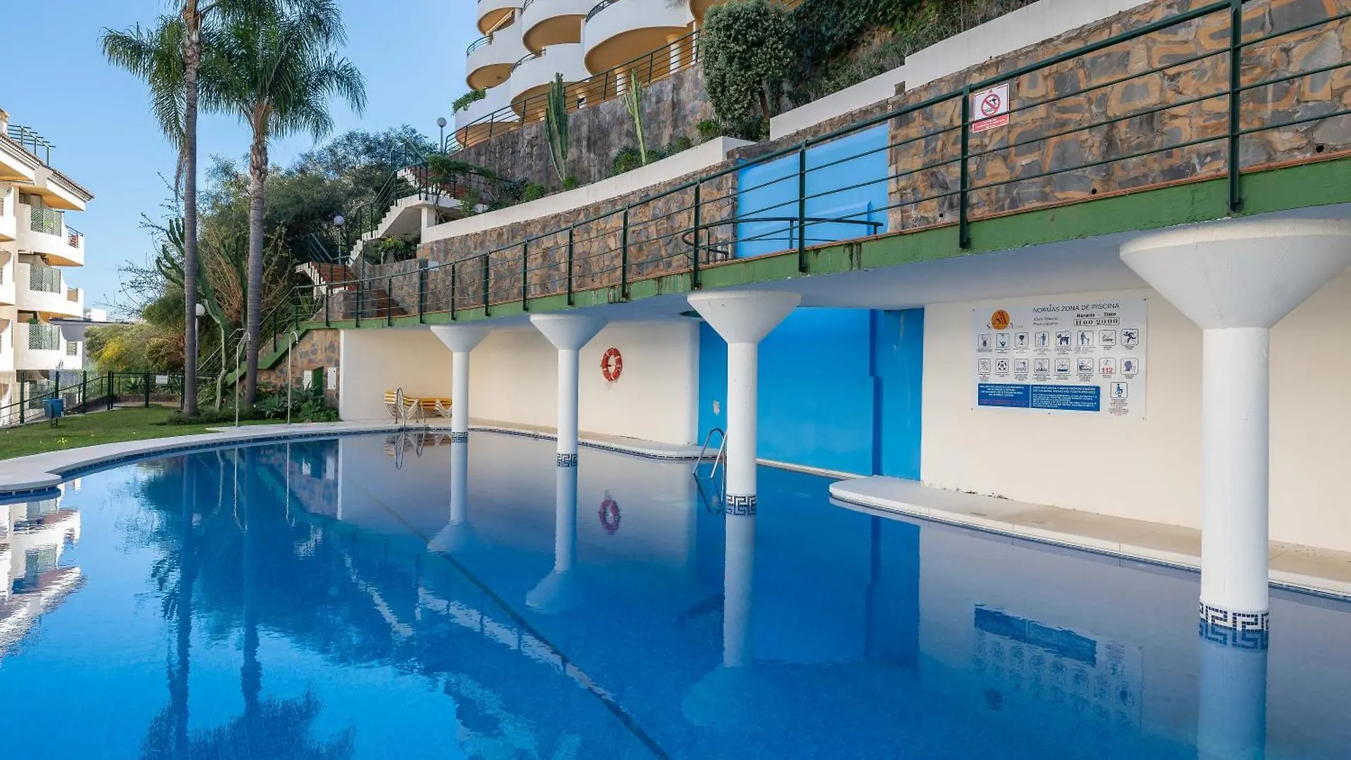 Cozy 2 Bdrm Apt W Sea Views Next To Puerto Banus Marbella Apartment